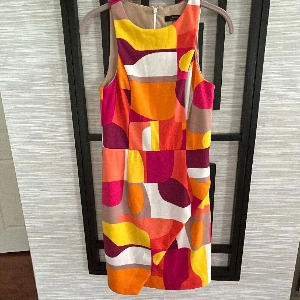 Trina Trina Turk mod print orange yellow fuchsia dress fitted dress size 2